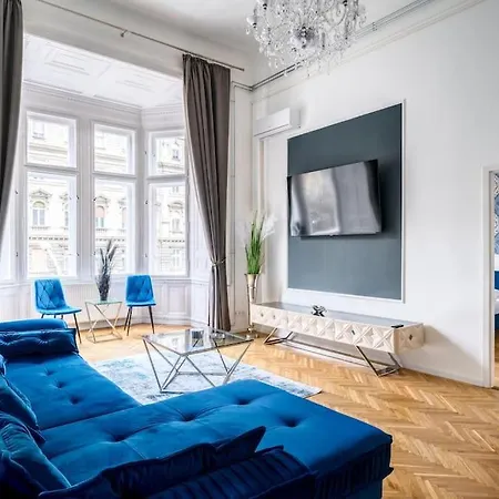 Andrassy Grandeur With Indoor Parking Budapeszt