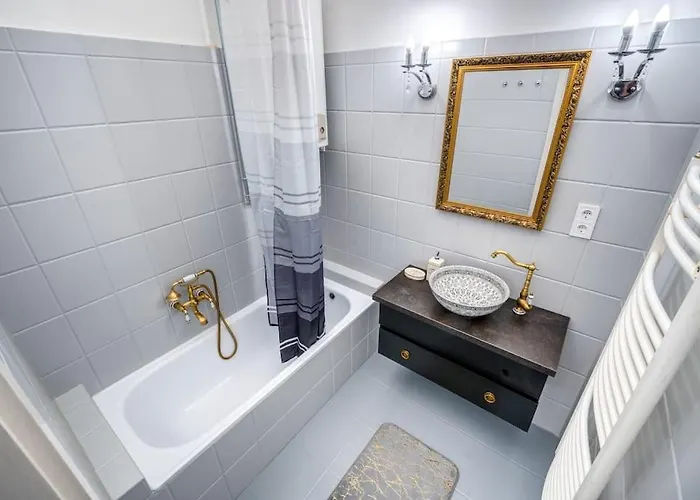 Apartament Andrassy Grandeur With Indoor Parking Budapeszt